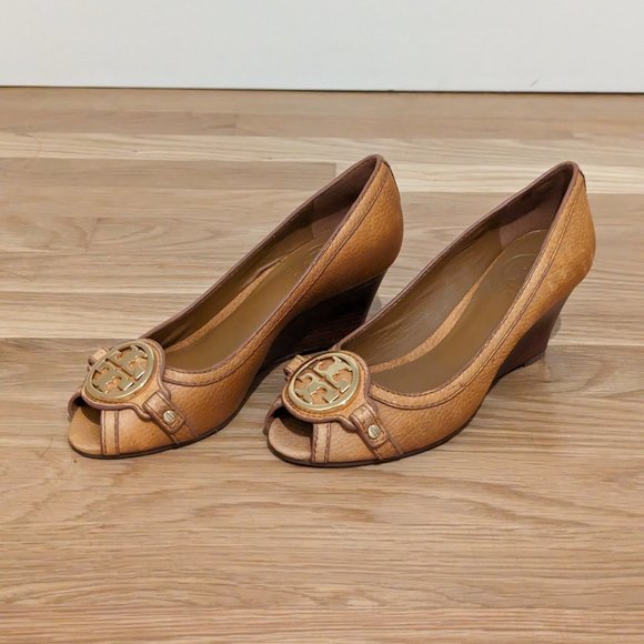 Tory Burch Amanda Tan Honey Brown - Size 5 - Picture 4 of 4